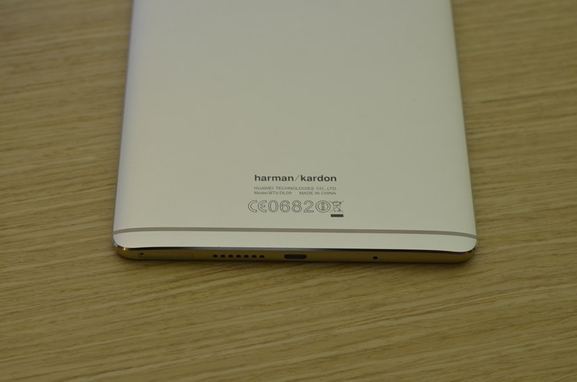 Huawei MediaPad M3 (1)