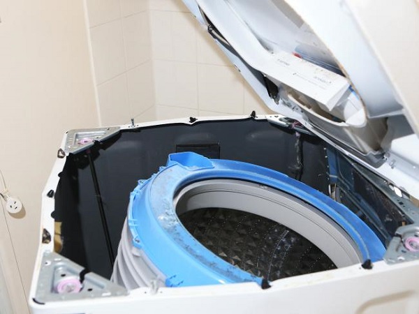A Samsung le crecen los enanos, ahora está teniendo serios problemas con las lavadoras